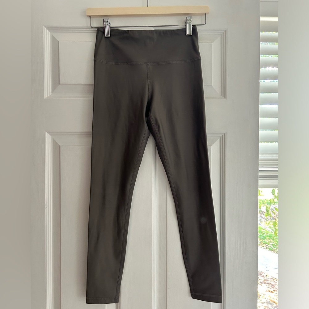 Zyia leggings